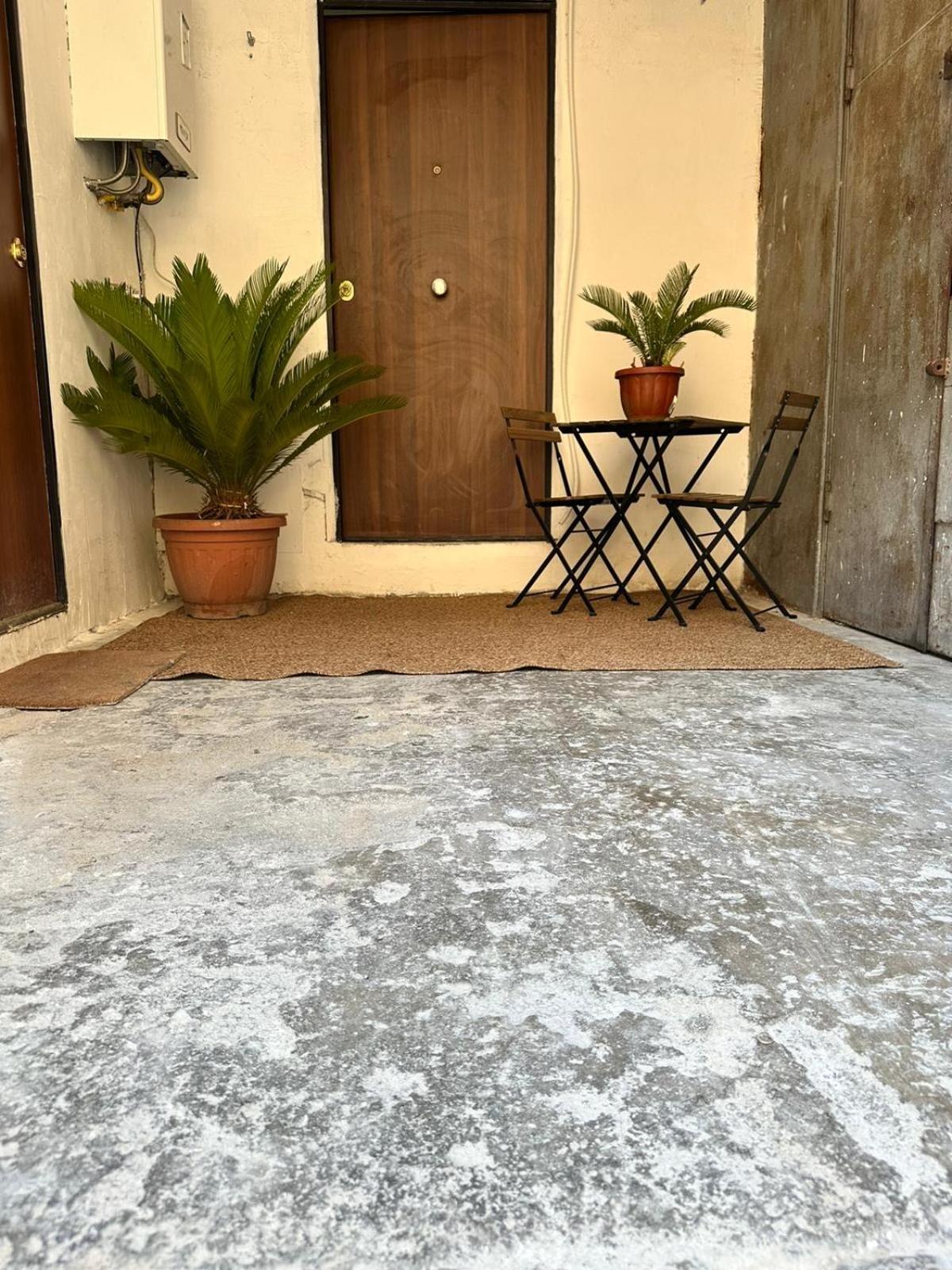 Hv Suites Decumanus Naples Exterior photo