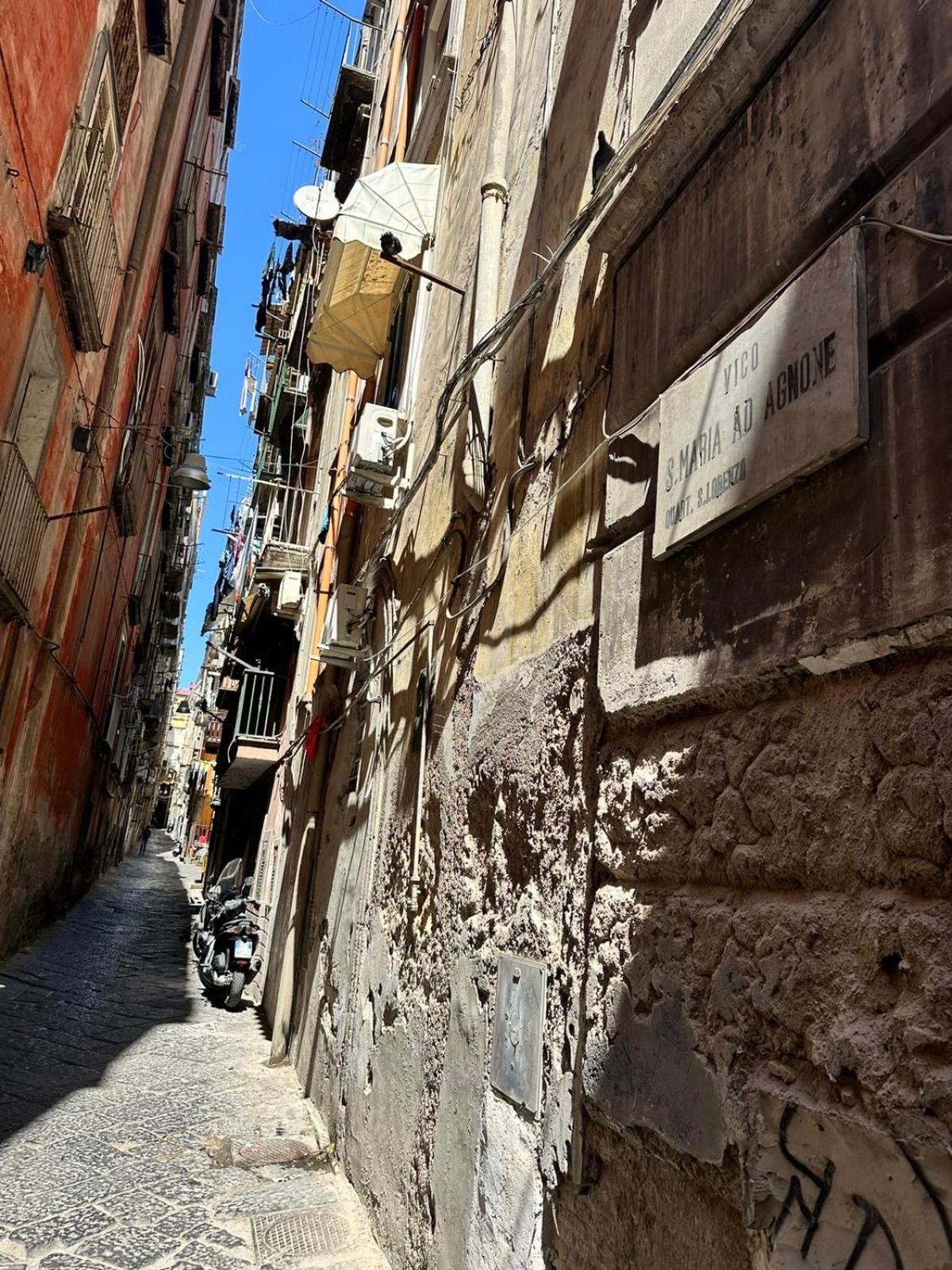Hv Suites Decumanus Naples Exterior photo